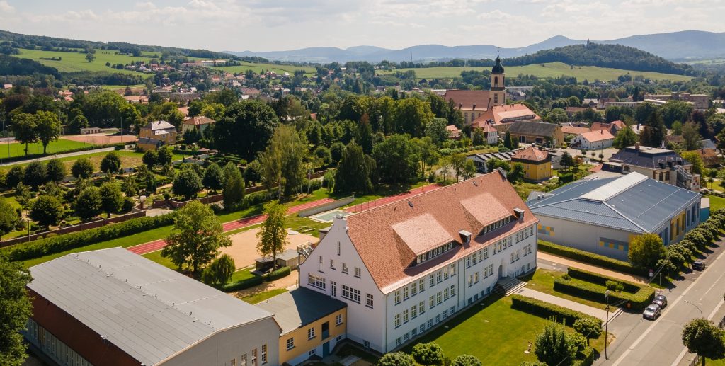 Das Oberland-Gymnasium in Seifhennersdorf